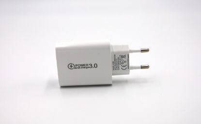 Bild von Schnellladegerät mit USB und USB C